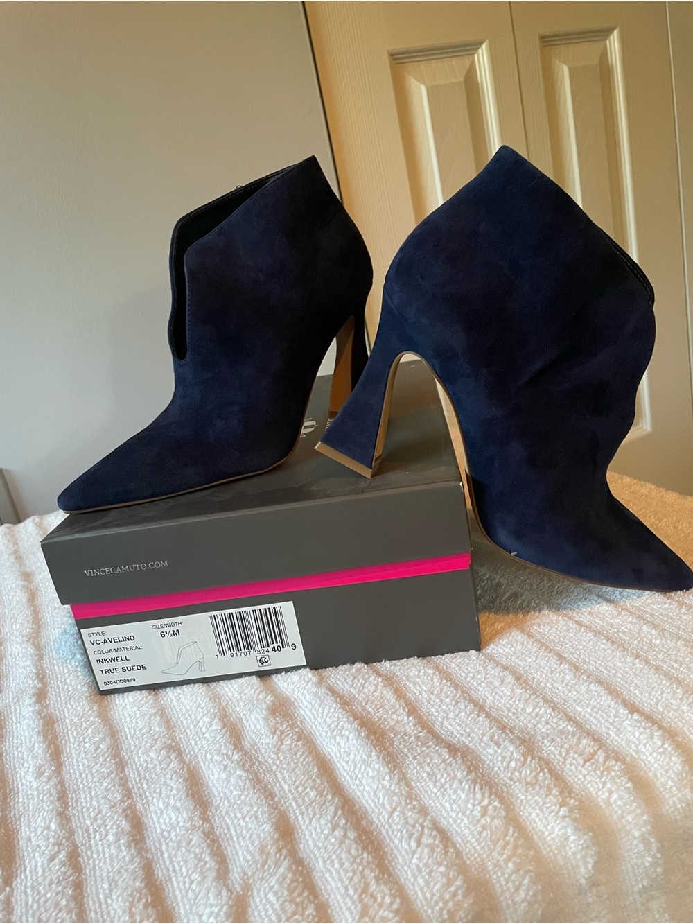 Vince Camuto Navy Suede Sculpted Heel Ankle Booties